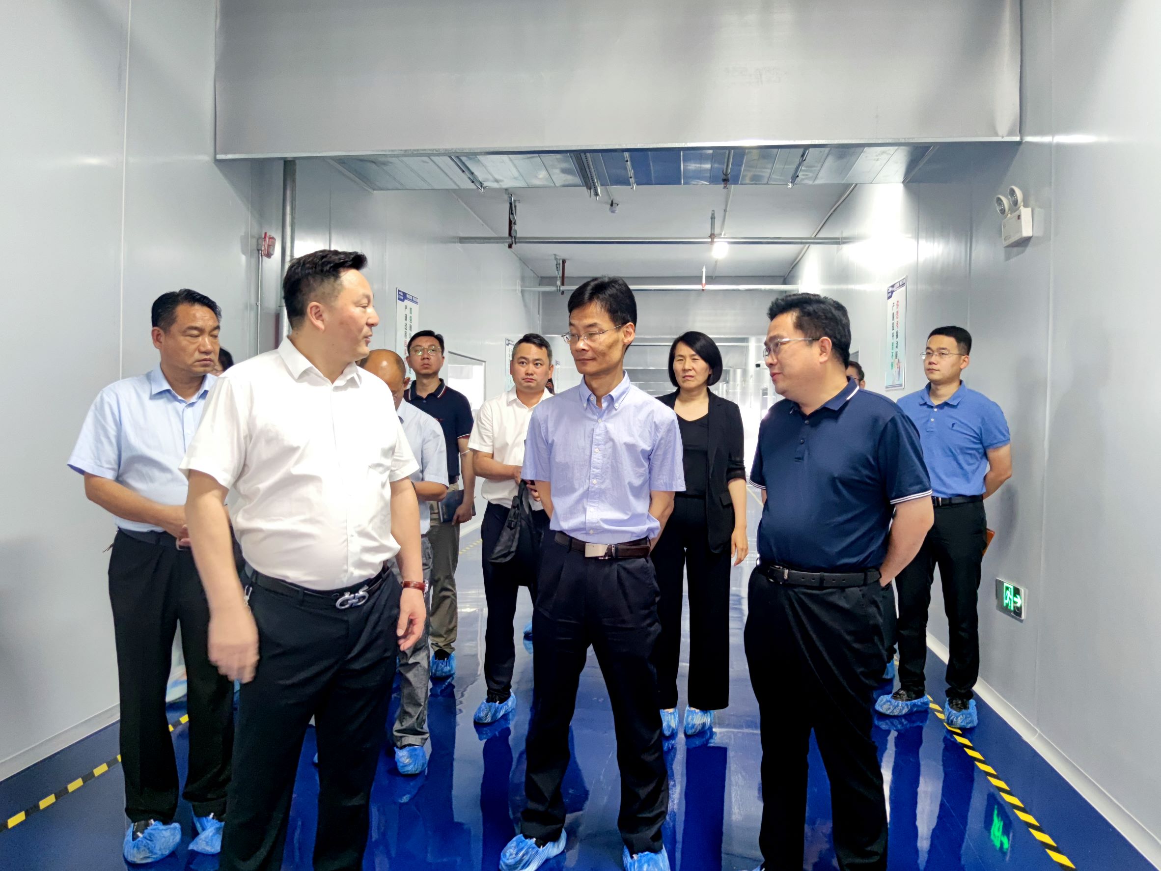 高新区管委会莅临yd2333云顶电子游戏调研指导 (4)